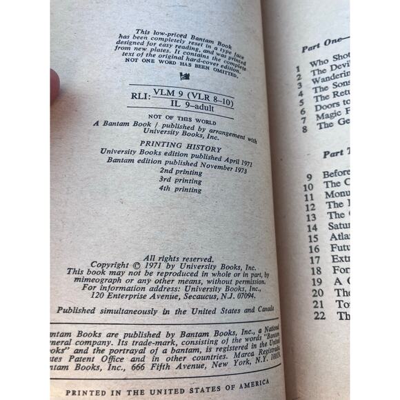 UFO Vintage BOOK Lot of (2), Not of this World, Beyond Earth, Paperback 1970s - Picture 8 of 11